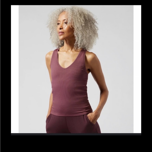 Athleta Aurora V-Neck Ribbed Tank Top medium black - Picture 4 of 4